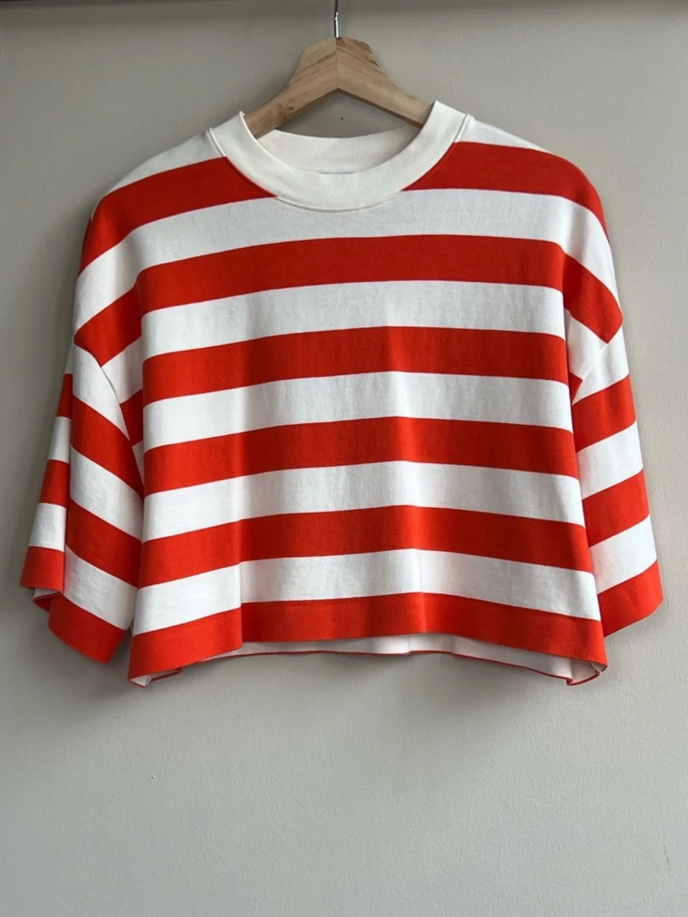 COS High Line Striped Cropped Tee Size M - Picture 3 of 10